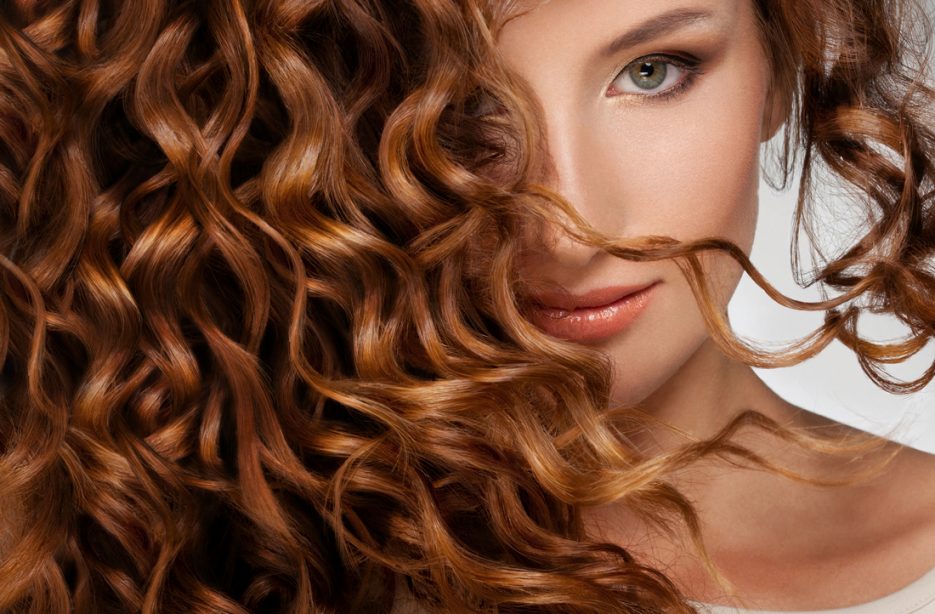 10 dicas para ter um cabelo cacheado lindo e poderoso – Blog Aneethun