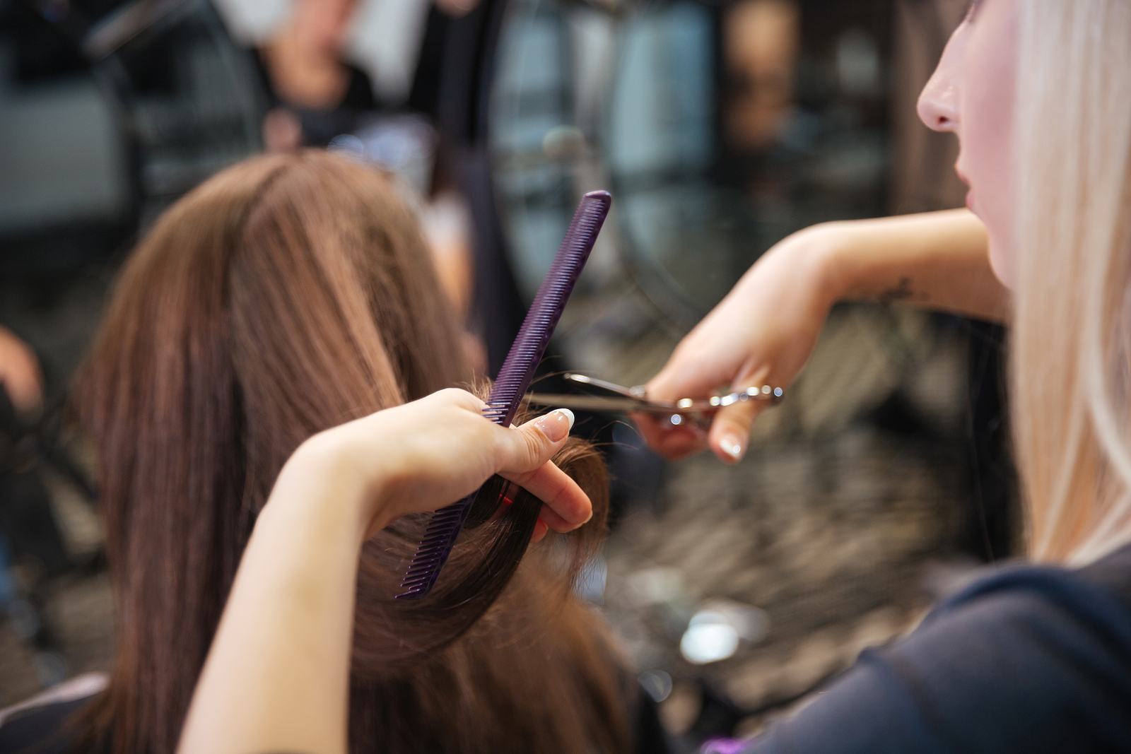 6 vantagens de comprar produtos para cabelo no Salão de Beleza
