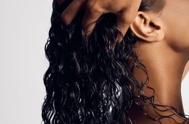 Cabelos de fim de ano: cronograma capilar para brilhar nas festas com saúde e brilho